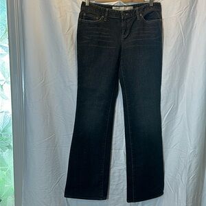 Loft Curvy Boot Jean Size 6 regular. 5-pockets, Bootcut, design pockets.